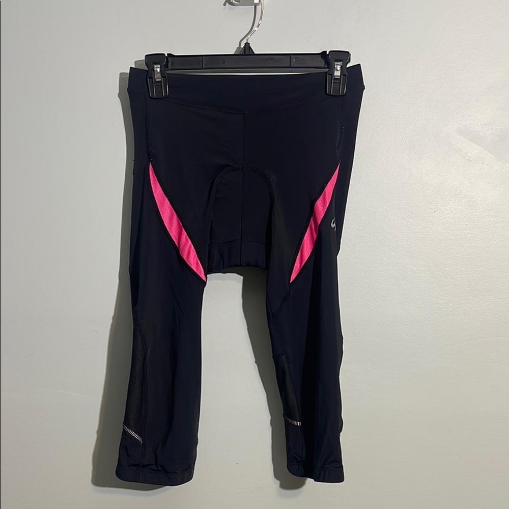 Sanrio Black and Pink Padded 3/4 Cycling Pants Women’s Small Stretch Breathable